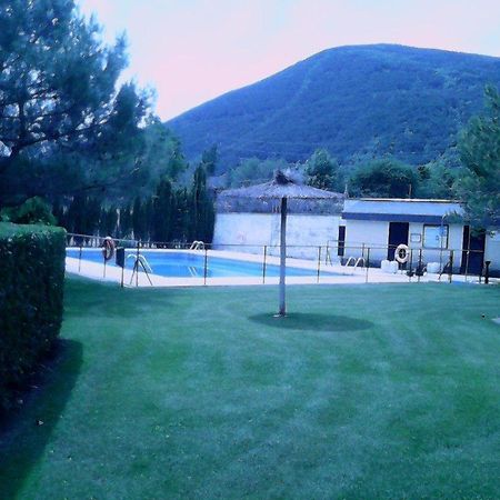 Apartamento Valles Blancos 3-6 Biescas  Exterior foto